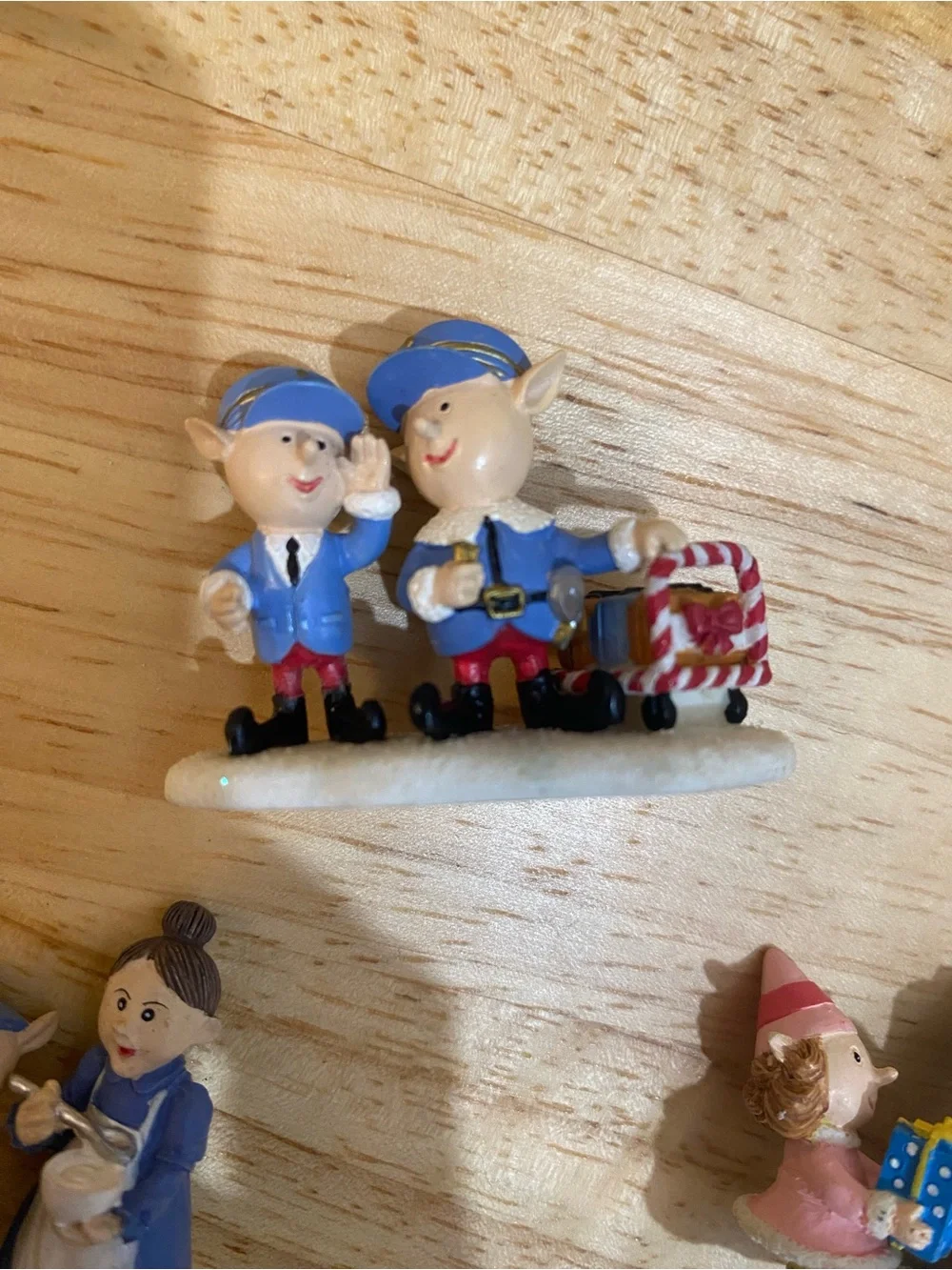 Hawthorne Village figurines  Rudolph, Christmas Town Collection 10 Piece Lot Mix